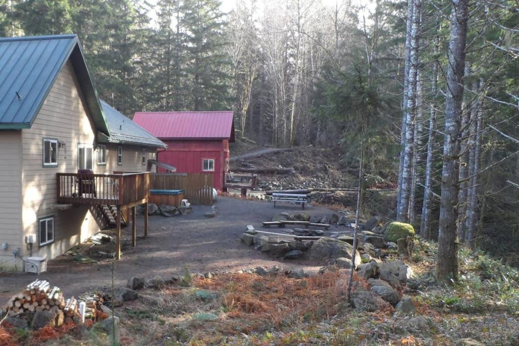 Mountainside Chalet - Tiny Home แพ็ควูด ภายนอก รูปภาพ