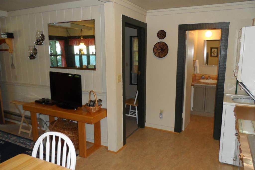 Mountainside Chalet - Tiny Home แพ็ควูด ภายนอก รูปภาพ