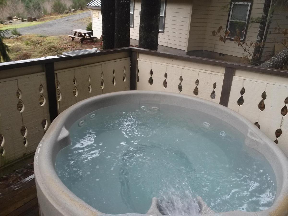 Mountainside Chalet - Tiny Home แพ็ควูด ภายนอก รูปภาพ