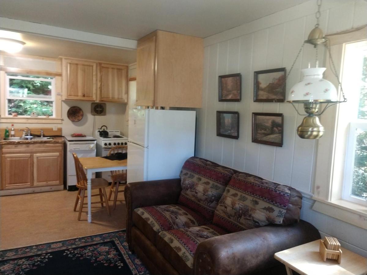 Mountainside Chalet - Tiny Home แพ็ควูด ภายนอก รูปภาพ